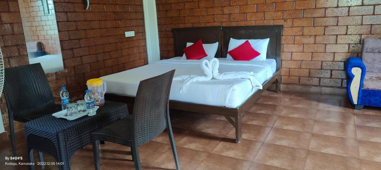 ماديكيري Pool Side Villa'S Of Coorg المظهر الخارجي الصورة